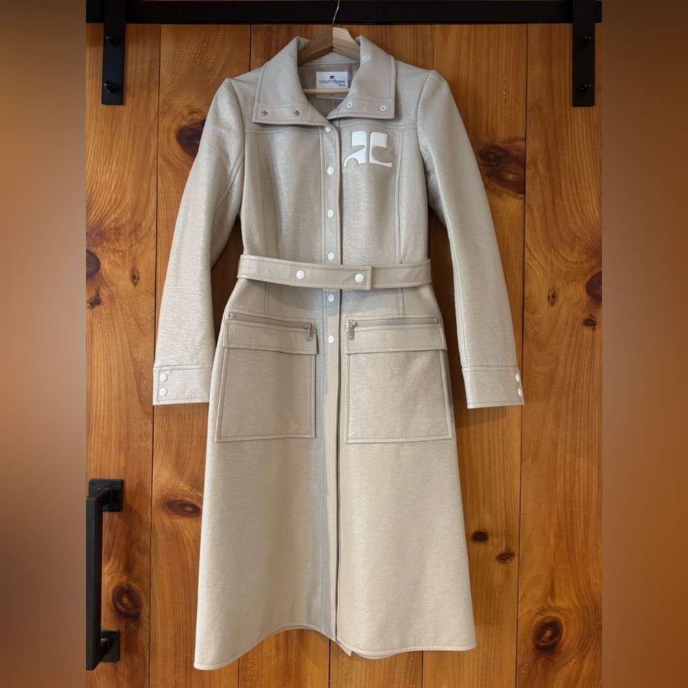 NWT Courreges Classic Vinyl Trench Magic Gray Size 38 (runs small, fits 2 - 4)